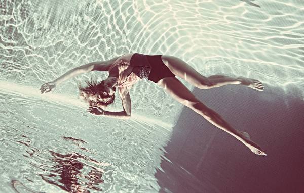 Photograph Jason Ierace Float on One Eyeland